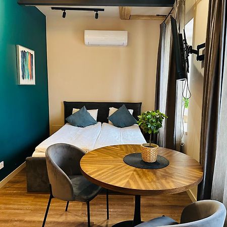 Colonel Suites & Apartments Riga Ngoại thất bức ảnh