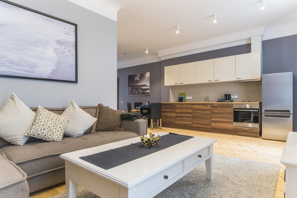 Colonel Suites & Apartments Riga Ngoại thất bức ảnh